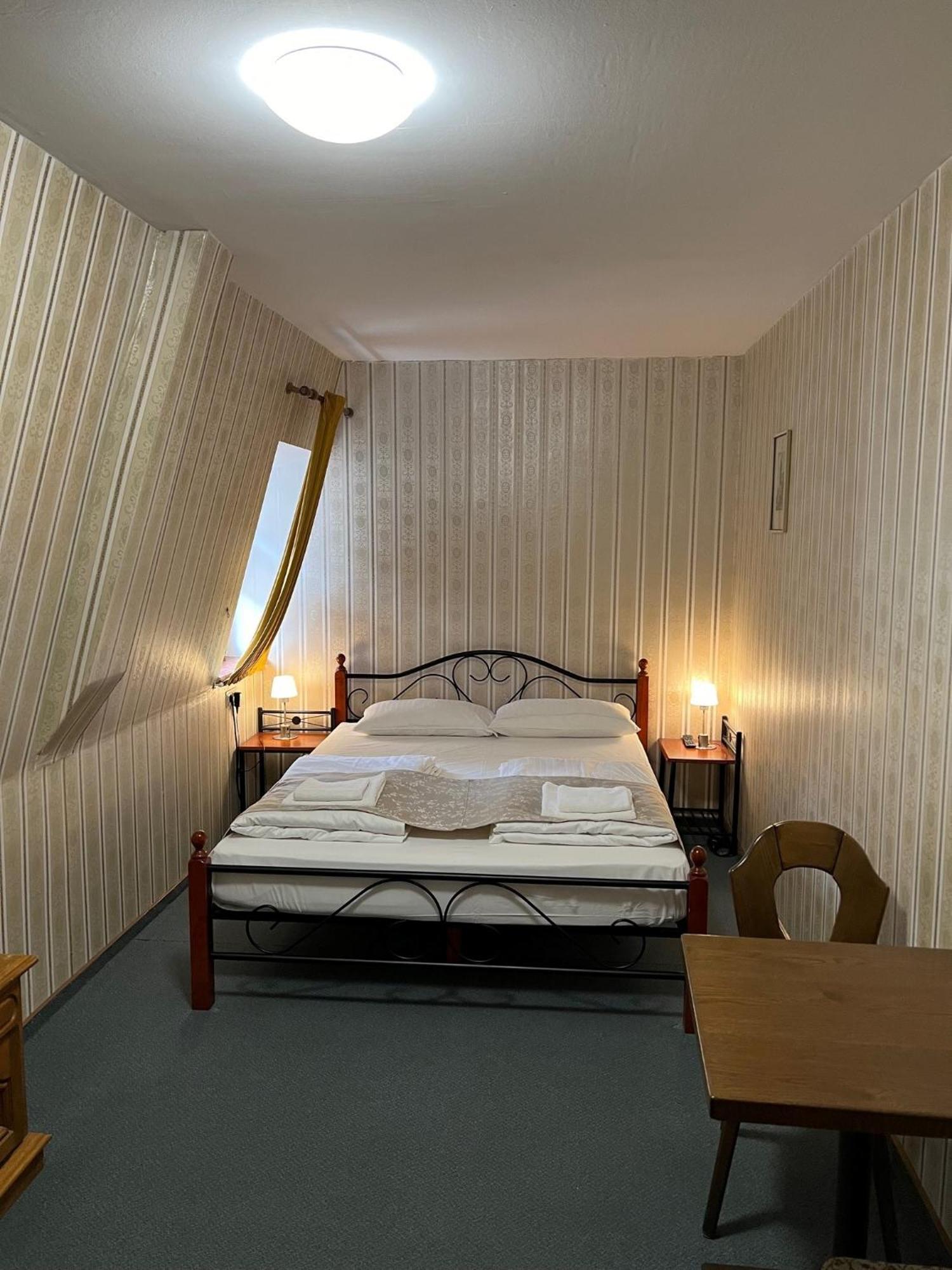 Schwarzer Adler Hotel