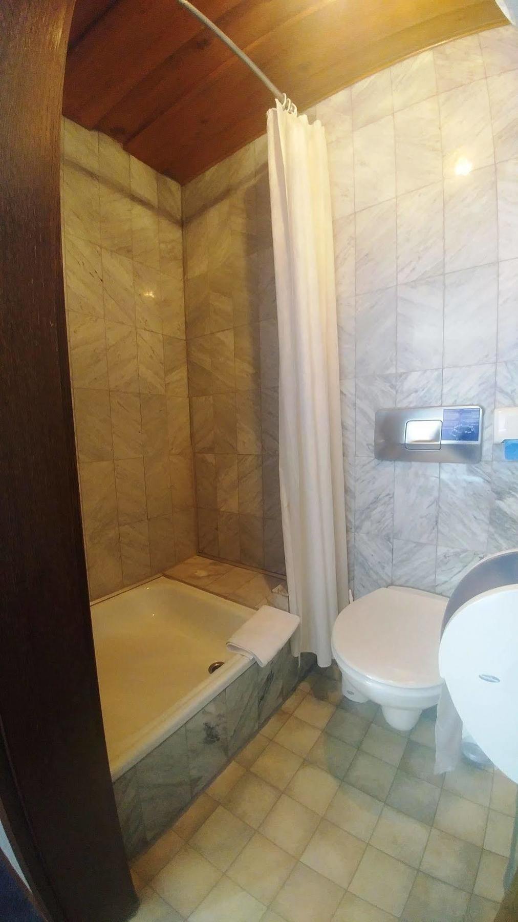 Schwarzer Adler Hotel 2*